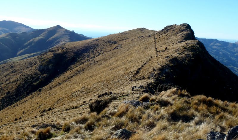 P7060856+French+Hill+and+Saddle+Hill+trig+station.jpg