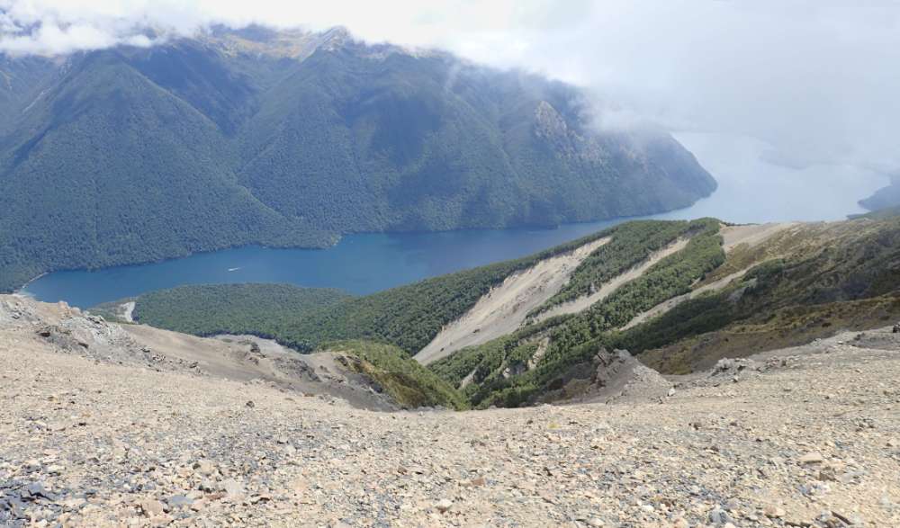 P1143526+Lake+Rotoiti+from+the+top+of+the+scree+above+Rainbow+Skifield.JPG