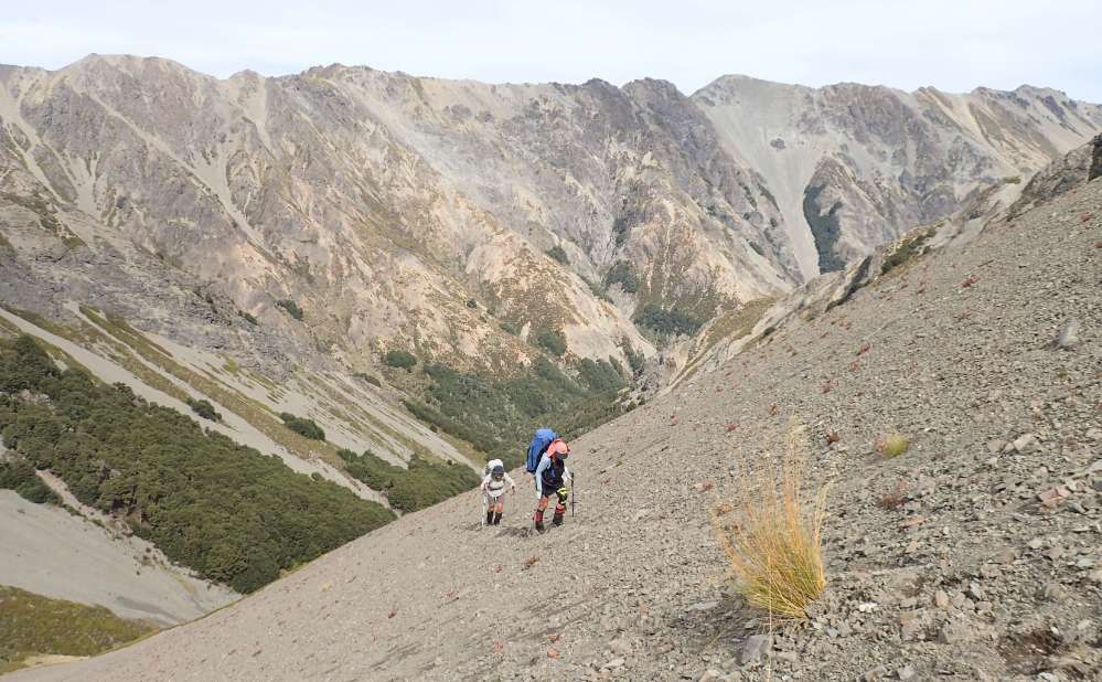 P3070203+Chugging+up+the+scree+below+Mt+Clara+tarns.JPG