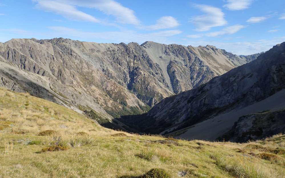 P3070208+Sadd%2C+Horrible+ridge+across+Muddy+Stream+from+Mt+Clara+tarns.JPG