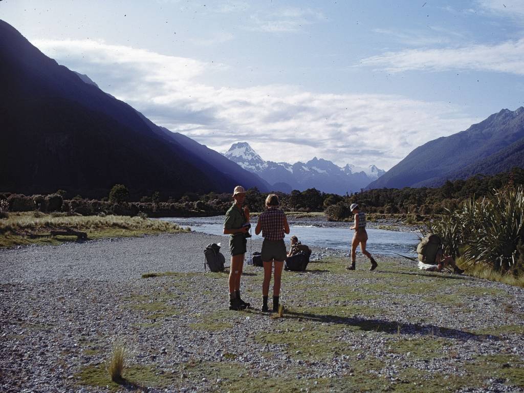 Hollyford+River+%2765.jpg